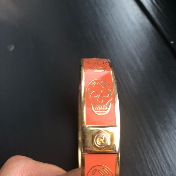 Alexander McQueen Jewelry - Alexander McQueen enamel skull bangle